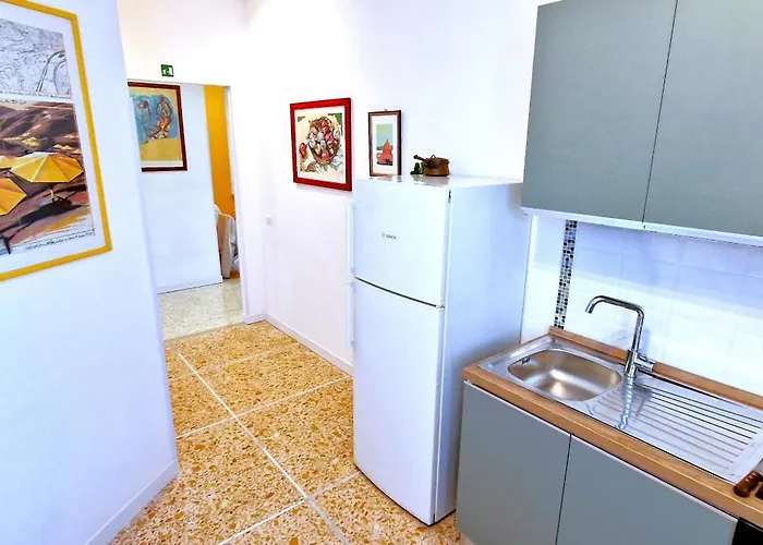 Cecilia House Gasthof 4*