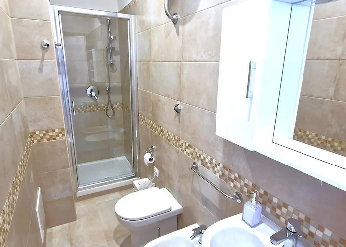 Cecilia House 4* Rom