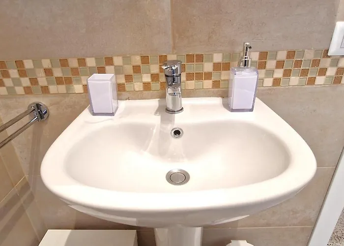Cecilia House 4* Rom