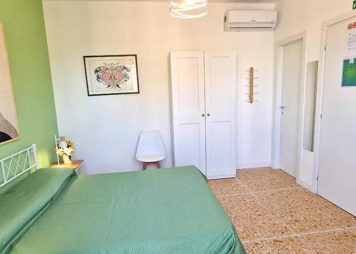 Cecilia House 4* Rom