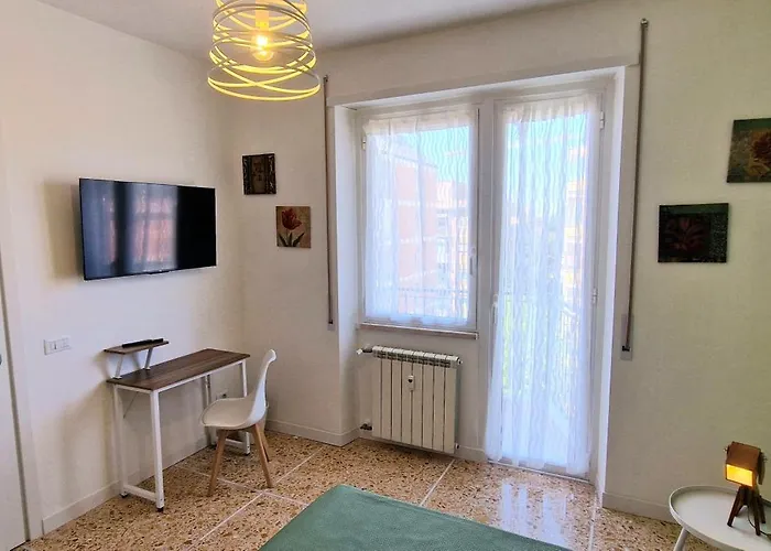 Cecilia House Gasthof 4*